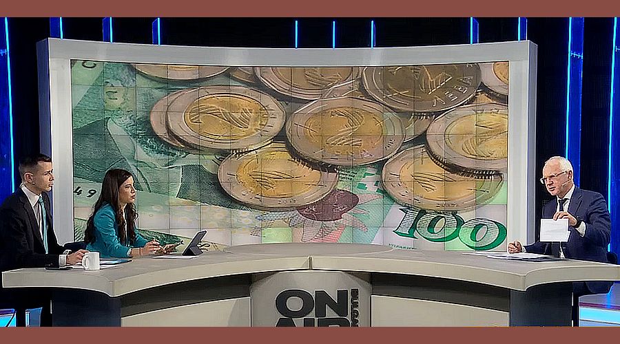 Васил Велев: Хората на труда получават 3 пъти по-малко от чиновниците в МВР - това е символ на полицейска държава
